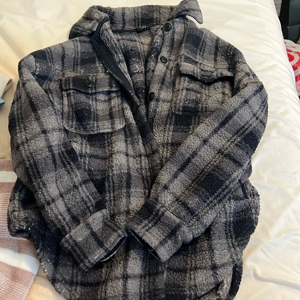 Black and grey PACSUN fleece flannel size small